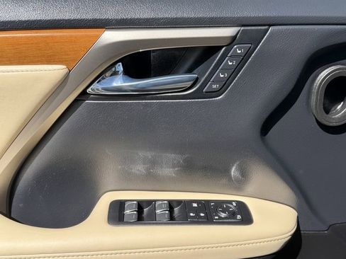 Used 2022 Lexus RX 450h AWD w/ Premium Package image 24