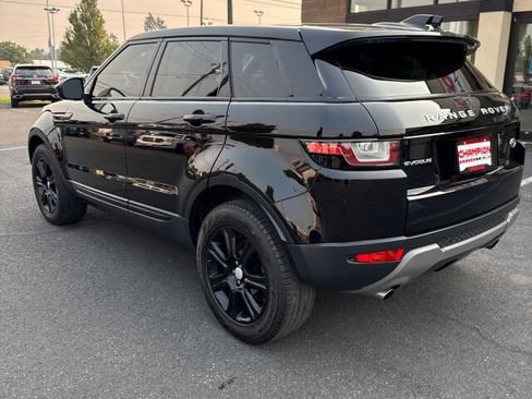 Used 2018 Land Rover Range Rover Evoque SE Premium AWD/4WD image 7