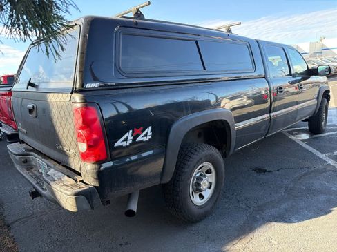 Used 2005 Chevrolet Silverado 3500 LT w/ Heavy-Duty Power Package image 2