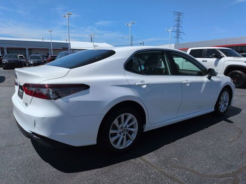 Used 2023 Toyota Camry LE w/ Cold Weather Package image 5