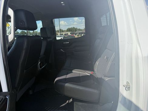 Used 2020 GMC Sierra 1500 SLT RWD image 14