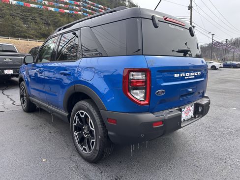 New 2025 Ford Bronco Sport Outer Banks w/ Outer Banks Tech Package+ AWD/4WD image 3