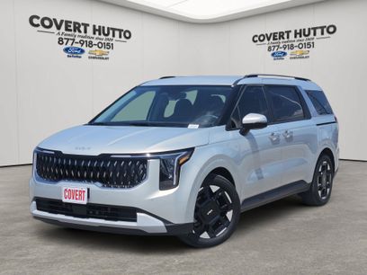 Used 2025 Kia Carnival EX