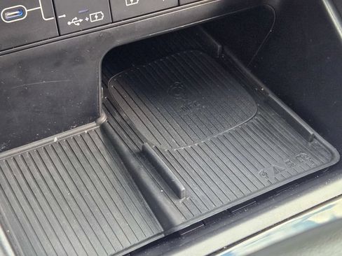 Used 2025 Hyundai Tucson SEL FWD image 37