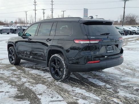 New 2025 Jeep Grand Cherokee L Limited w/ Luxury Tech Group II image 3