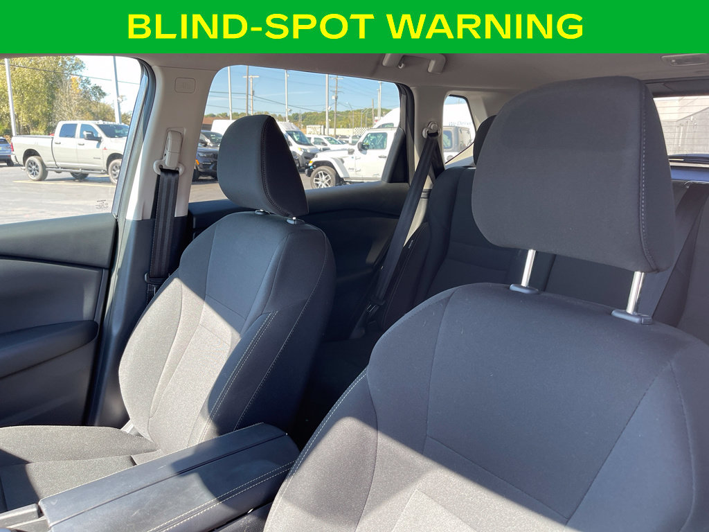 Used 2024 Nissan Rogue S AWD/4WD image 16