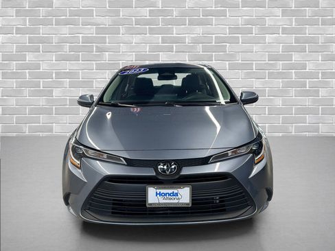 Used 2023 Toyota Corolla LE image 8