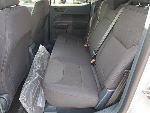 New 2025 Ford Maverick XL image 13