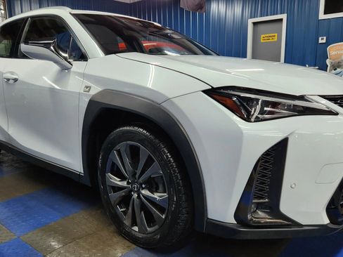 Used 2019 Lexus UX 200 F Sport image 2