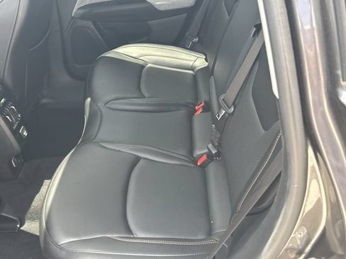Used 2022 Jeep Compass Latitude w/ Sun and Sound Group AWD/4WD image 13