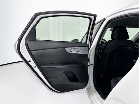 Used 2024 Kia Forte LXS image 24