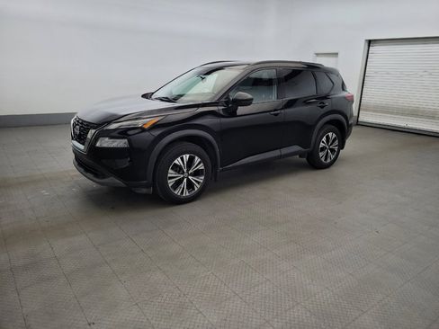 Used 2021 Nissan Rogue SV w/ Premium Package AWD/4WD image 2