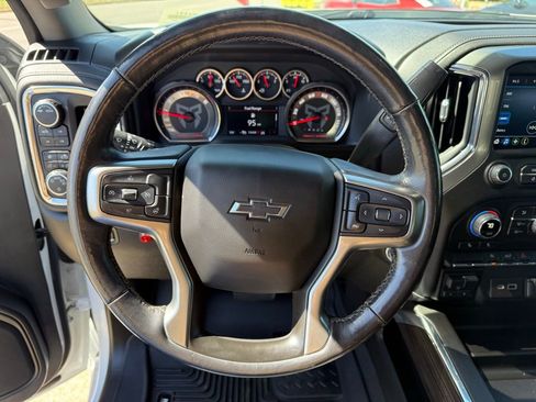 Used 2022 Chevrolet Silverado 1500 RST image 41