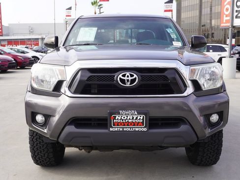 Used 2014 Toyota Tacoma PreRunner w/ TRD Off-Road Package RWD image 3