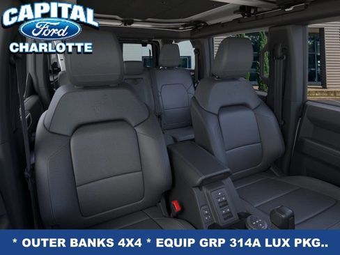 New 2026 Ford Bronco Outer Banks image 12