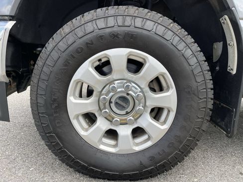 Used 2023 Ford F350 XLT w/ 360-Degree Camera Package AWD/4WD image 38