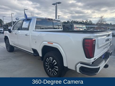 Used 2024 GMC Sierra 2500 Denali Ultimate image 4