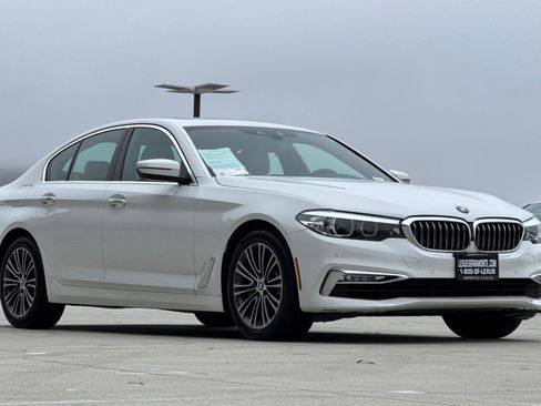 Used 2018 BMW 530i RWD image 6