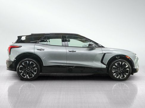 Used 2026 Chevrolet Blazer EV RS w/ Super Cruise Package AWD/4WD image 6