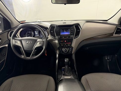 Used 2017 Hyundai Santa Fe Sport image 25