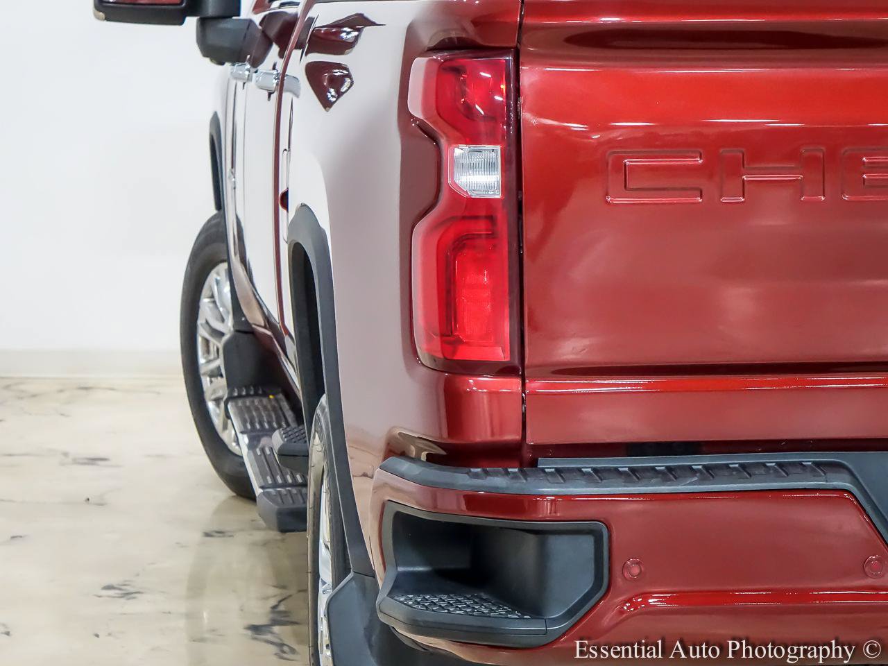 Used 2020 Chevrolet Silverado 2500 High Country w/ Z71 Off-Road Package AWD/4WD image 8