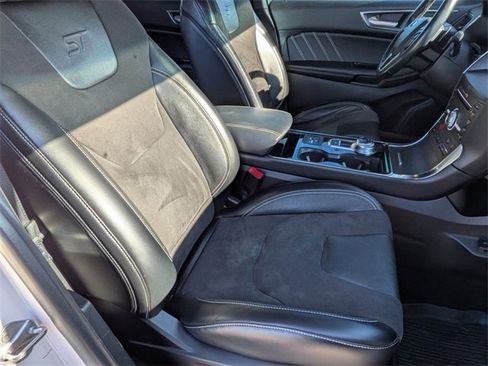 Used 2019 Ford Edge ST w/ Equipment Group 401A image 35