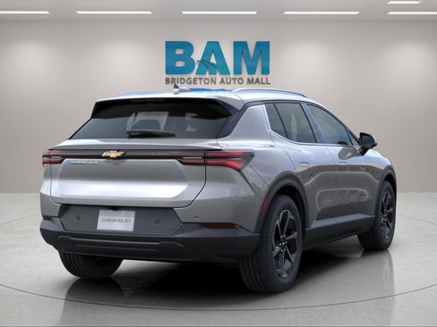 New 2026 Chevrolet Equinox EV LT image 7