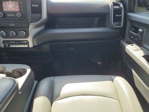 Used 2020 RAM 3500 Tradesman w/ Chrome Appearance Group image 15