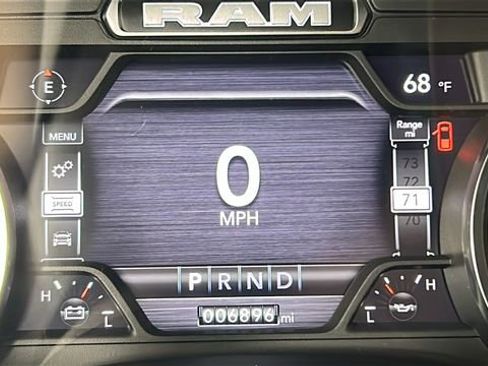 Used 2022 RAM 1500 Big Horn AWD/4WD image 19
