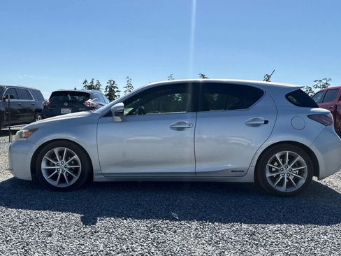 Used 2012 Lexus CT 200h Premium w/ Premium Audio Pkg FWD image 6