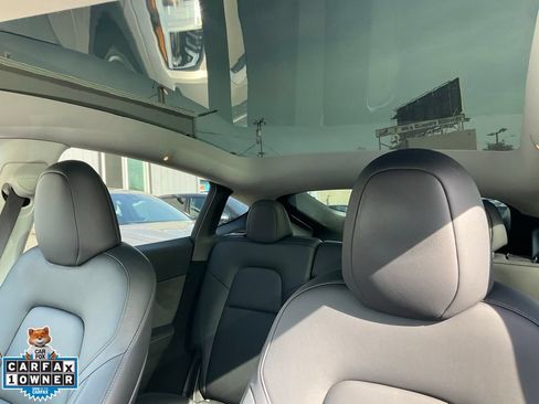 Used 2023 Tesla Model Y Long Range AWD/4WD image 19