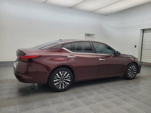 Used 2023 Nissan Altima 2.5 SV image 10