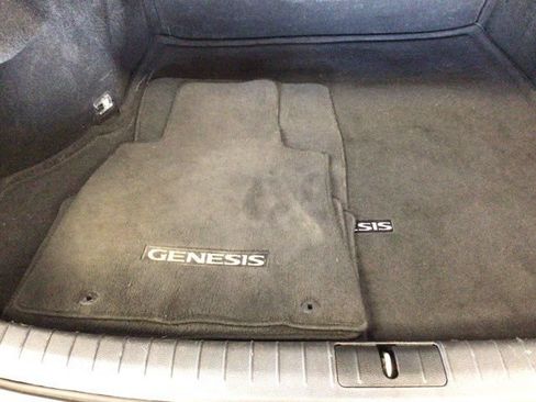 Used 2016 Hyundai Genesis 3.8 RWD image 22