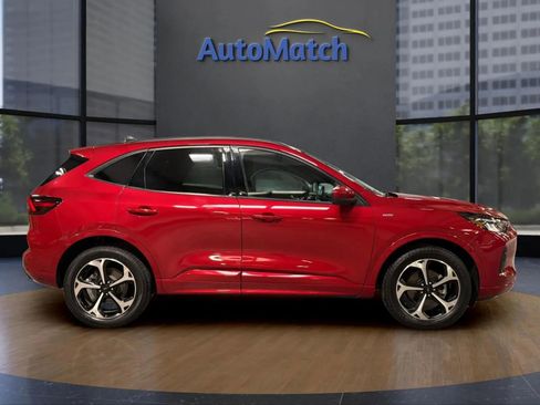 Used 2023 Ford Escape ST-Line Select w/ Tech Pack #2 image 13