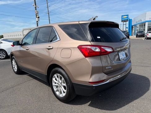 Used 2019 Chevrolet Equinox LT FWD image 5