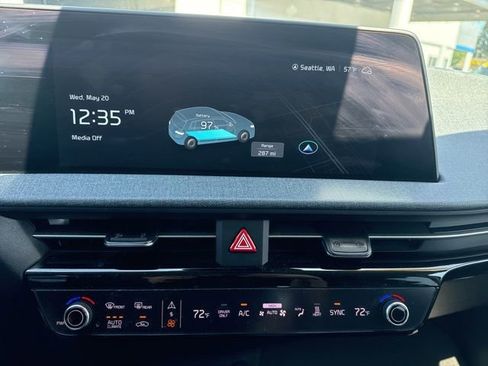 Certified 2023 Kia EV6 Wind w/ Wind Technology Package AWD/4WD image 21
