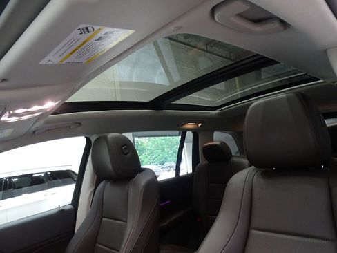 Used 2020 Mercedes-Benz GLS 450 4MATIC image 7