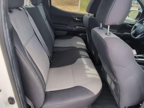 Used 2023 Toyota Tacoma TRD Sport image 30