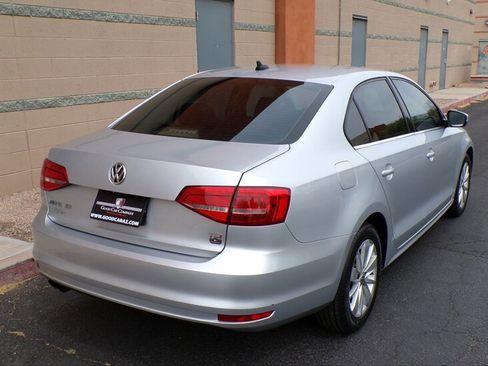 Used 2015 Volkswagen Jetta SE image 7