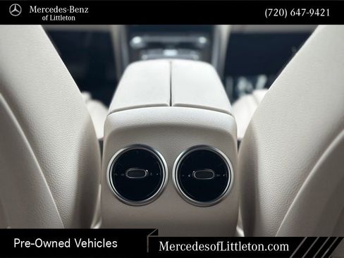 Used 2025 Mercedes-Benz GLA 250 4MATIC image 24