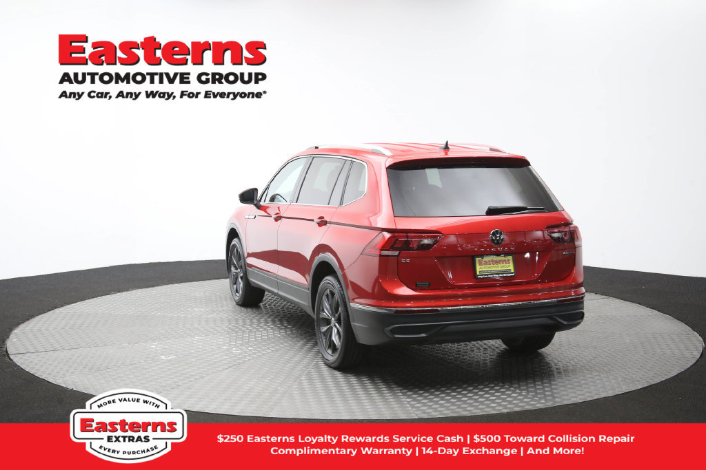 Used 2023 Volkswagen Tiguan SE AWD/4WD image 64