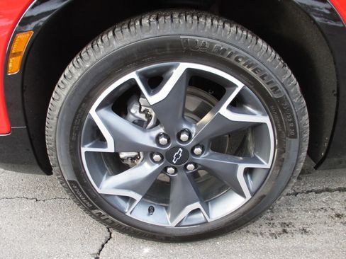 Used 2021 Chevrolet Blazer RS w/ Driver Confidence II Package image 9