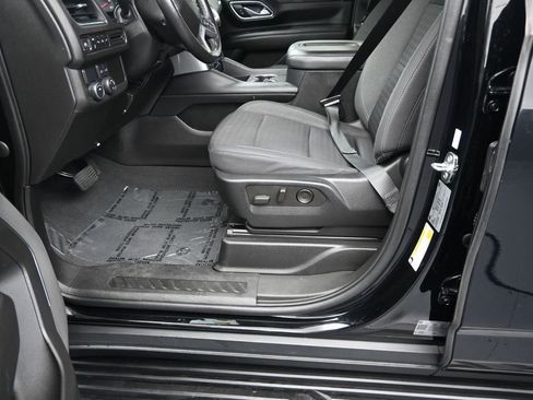 Used 2022 Chevrolet Tahoe LS RWD image 11