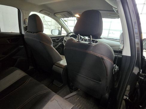 Used 2018 Subaru Crosstrek 2.0i Premium w/ Eyesight System image 16