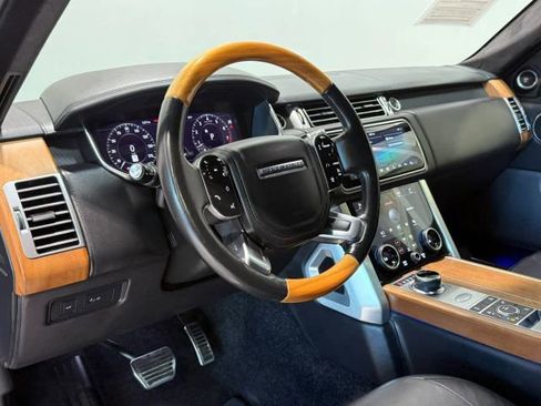 Used 2020 Land Rover Range Rover Long Wheelbase Autobiography AWD/4WD image 13