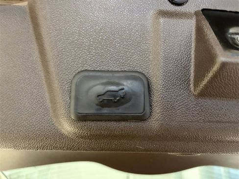 Used 2016 Buick Enclave Leather w/ Enclave Tuscan Edition image 16