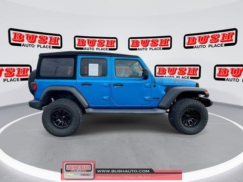 Used 2022 Jeep Wrangler Unlimited Sport image 3