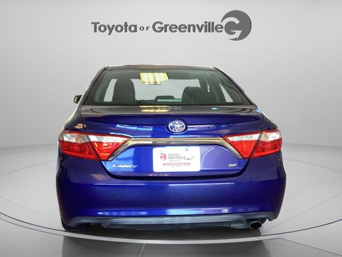 Used 2016 Toyota Camry SE FWD image 5