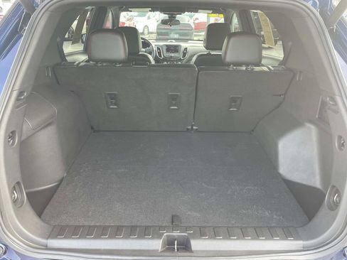 Used 2022 Chevrolet Equinox RS image 11