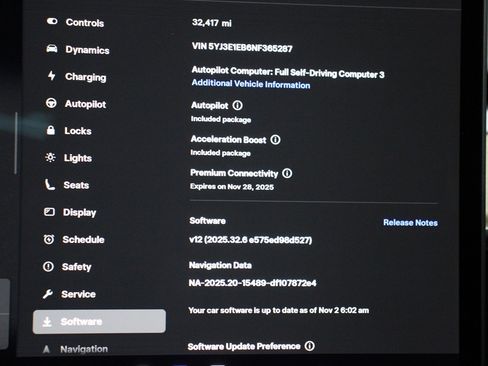 Used 2022 Tesla Model 3 Long Range image 16